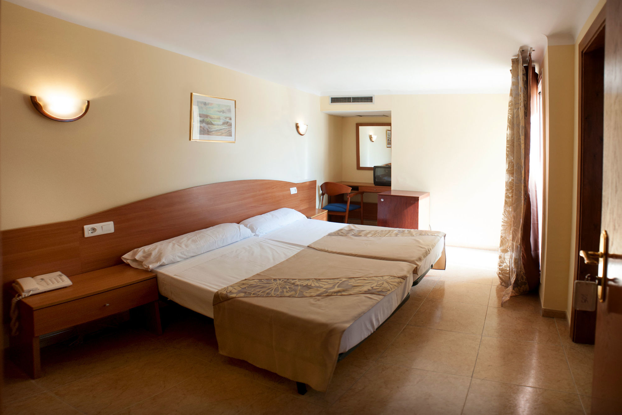 Hotel Sunshine Park Lloret de Mar Bagian luar foto