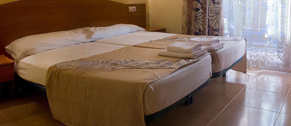 Hotel Sunshine Park Lloret de Mar Bagian luar foto