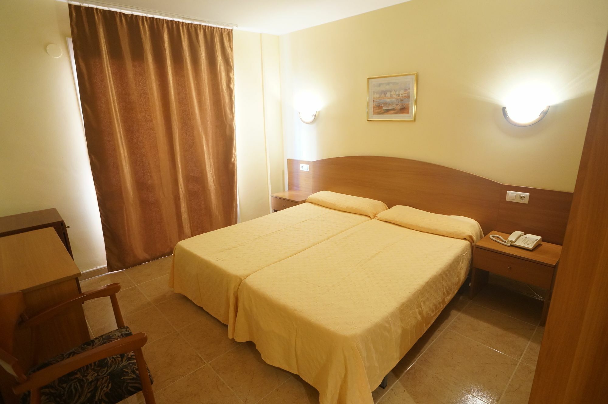Hotel Sunshine Park Lloret de Mar Bagian luar foto